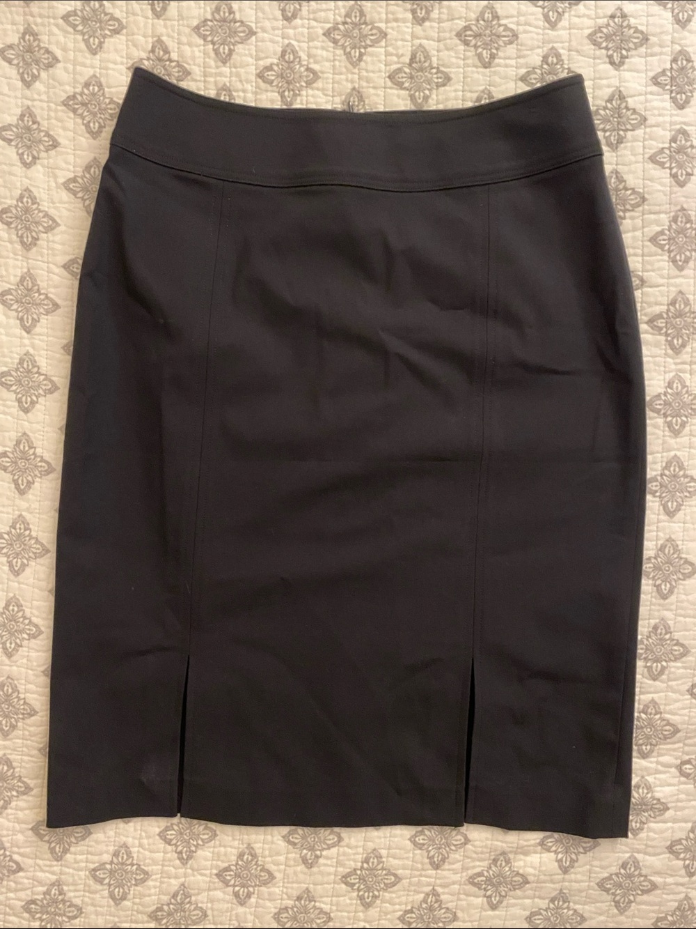 Nina Mclemore Sleek Black Pencil Skirt